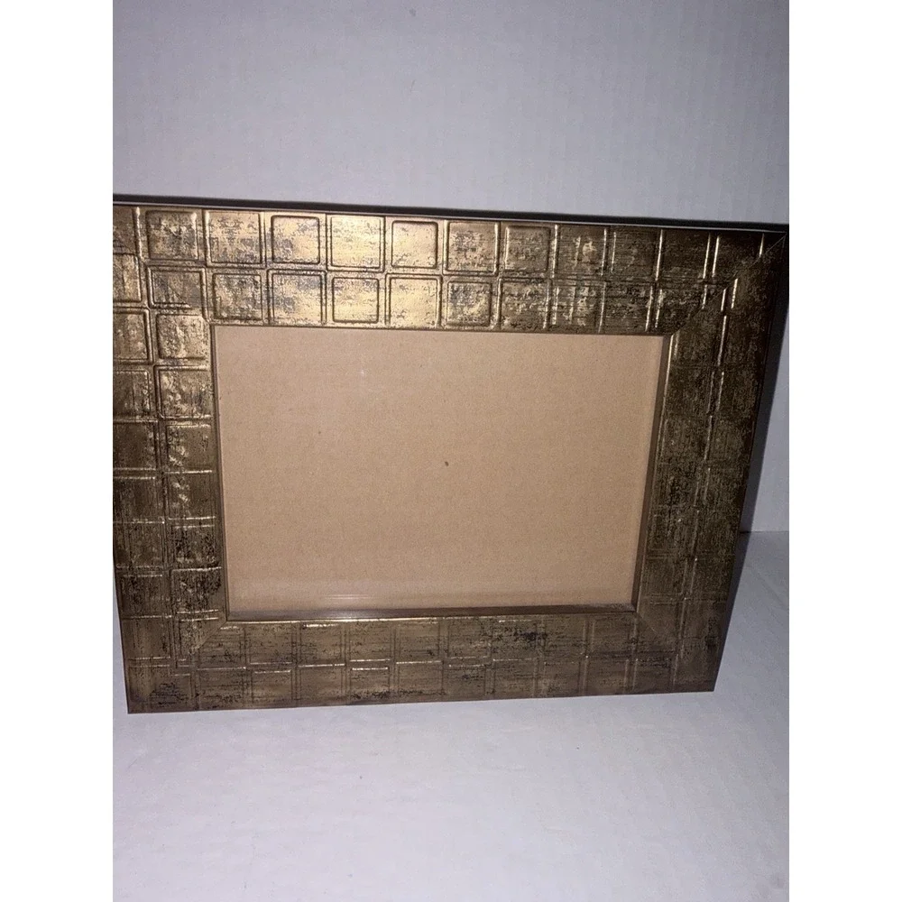 N/A distressed gold